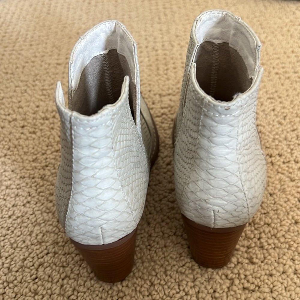 Off white bootie - Picture 3 of 4